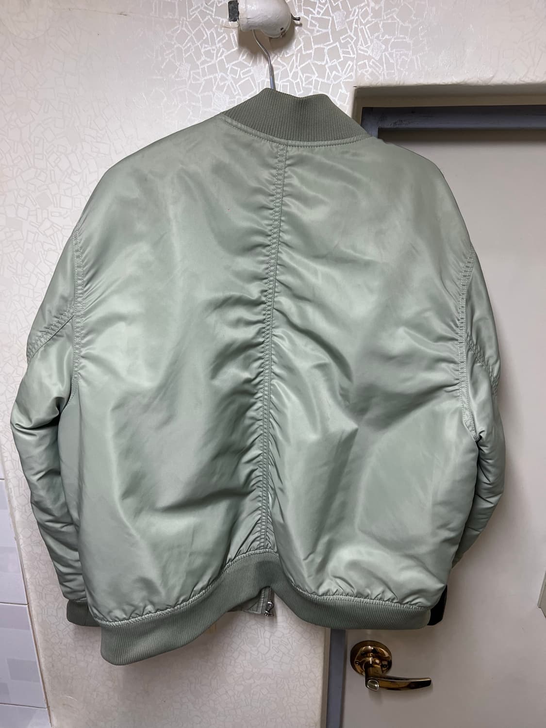 H&M MA-1 항공점퍼 상품이미지3