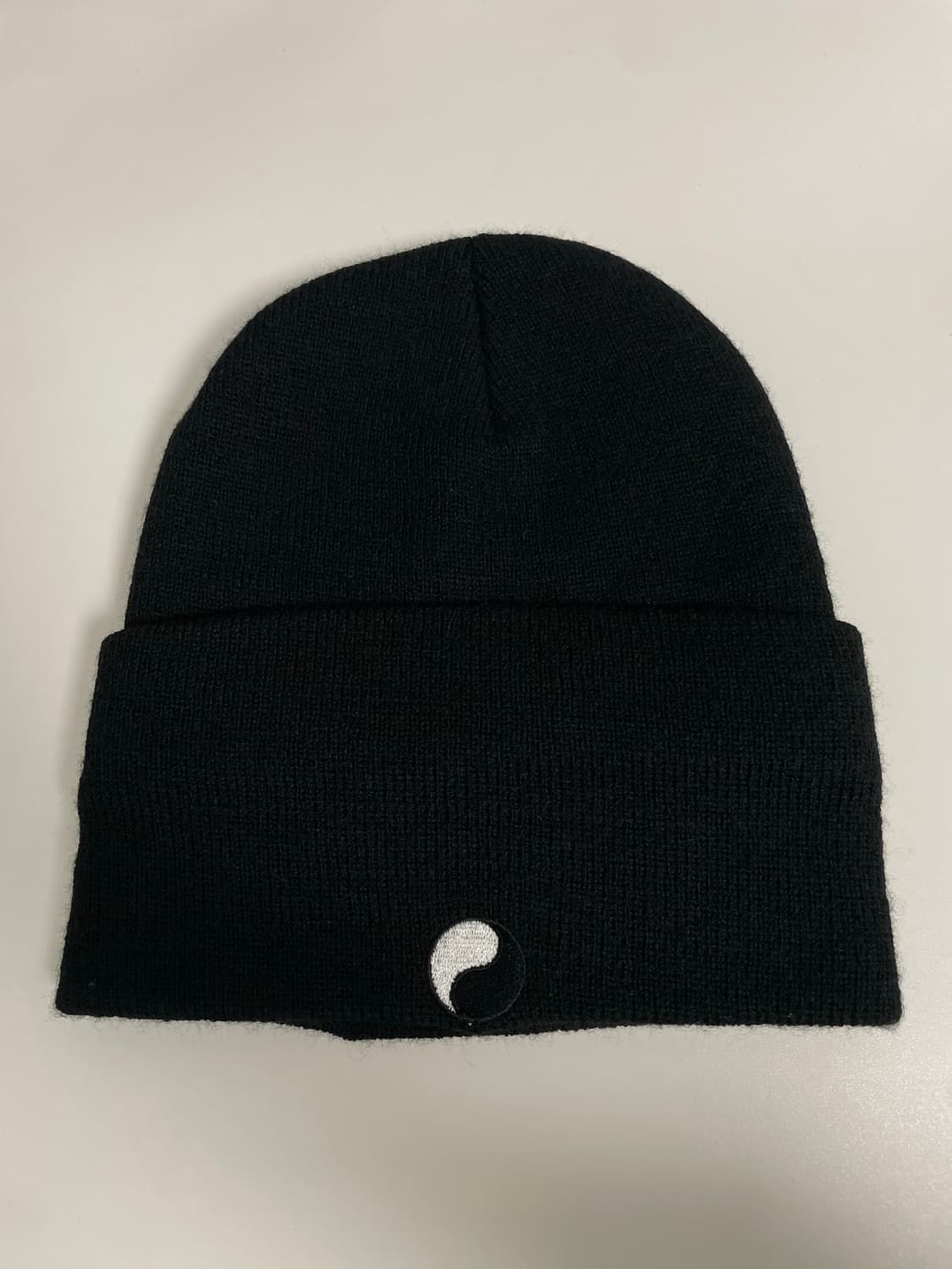 스투시 x 아워레가시 음양 비니 블랙 팝니다 상품이미지2