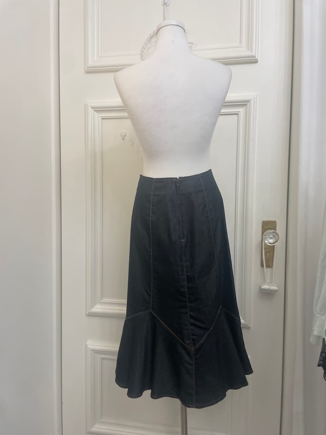 indi denim stitch point flare skirt 상품이미지3