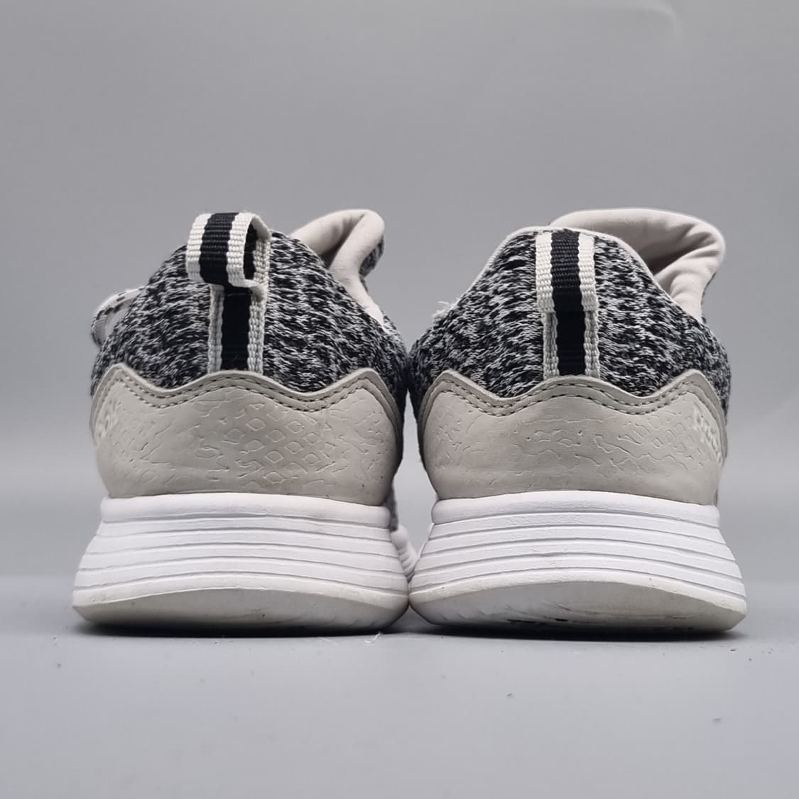 리복 로얄 쉐도우 운동화 225 상품이미지4