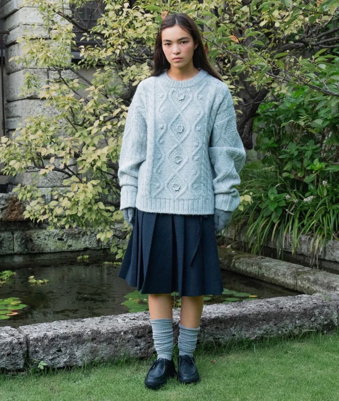 튜드먼트 RIBBON TIE PLEATED MIDI SKIRT NAVY 상품이미지1