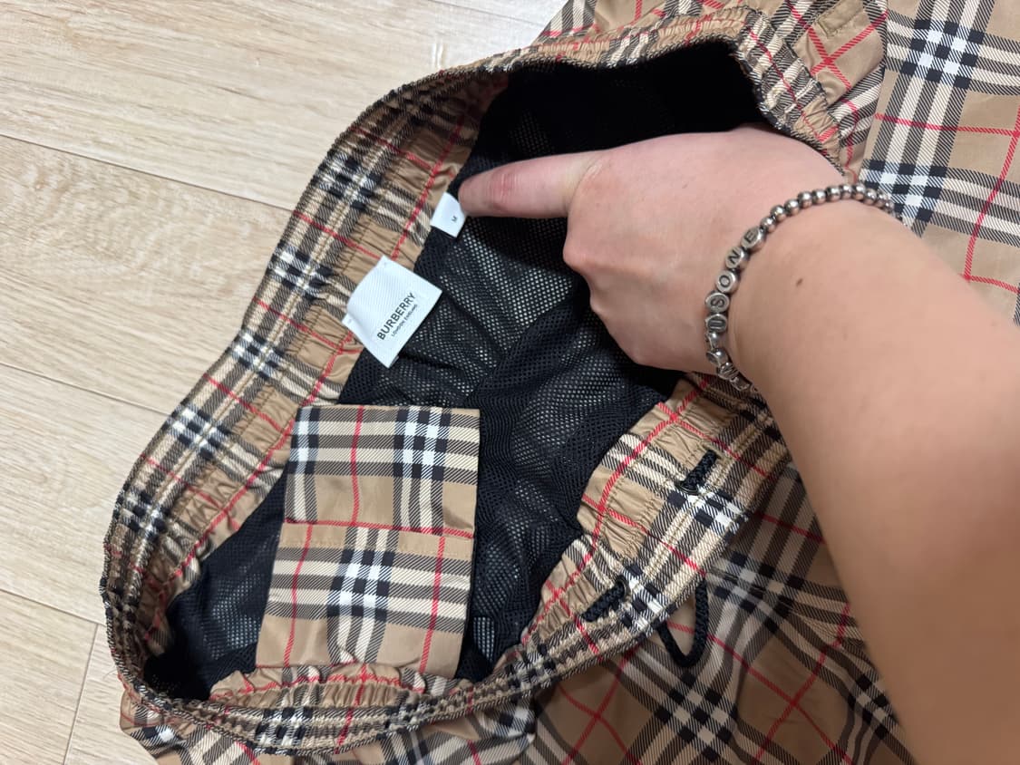 버버리 스윔팬츠 반바지 새상품급 상품이미지2