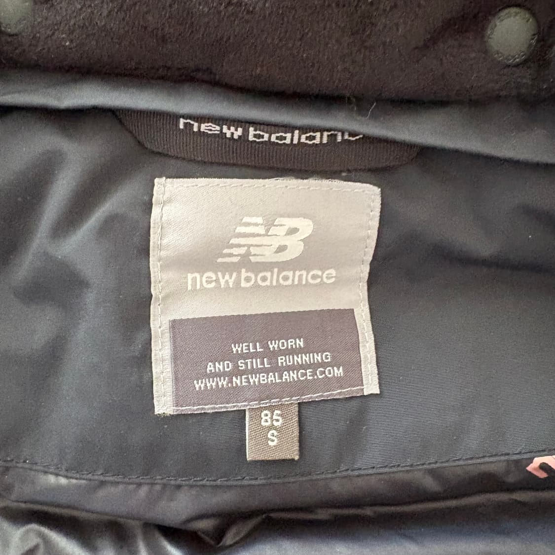 뉴발란스 여성 구스다운 패딩 블랙 S 상품이미지7