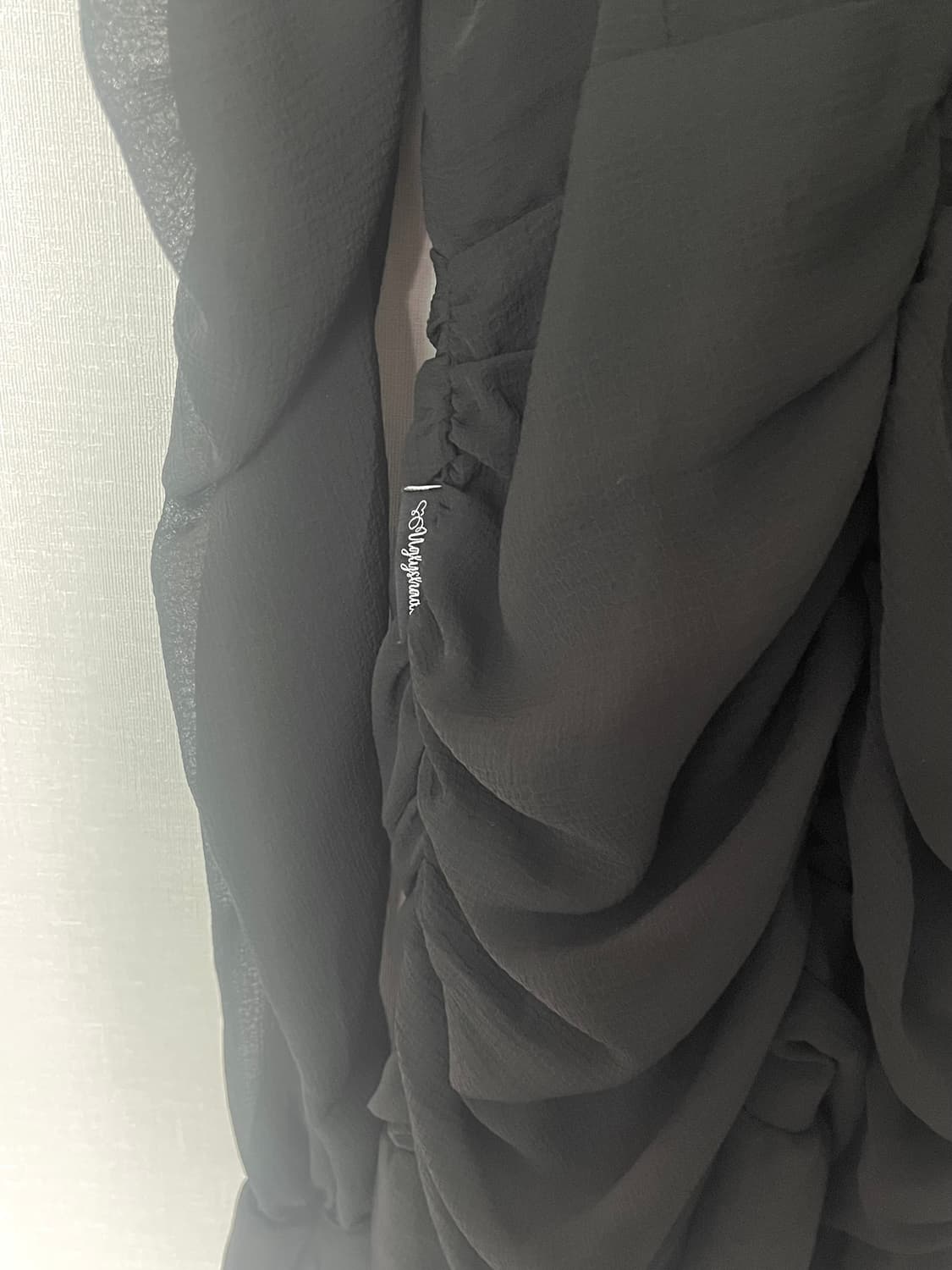 어글리쉐도우 CHIFFON DRESS(BLACK) 상품이미지6