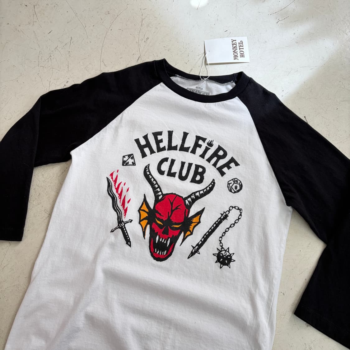 기묘한이야기 오피셜 빈티지 나그랑 티셔츠 S 상품이미지4