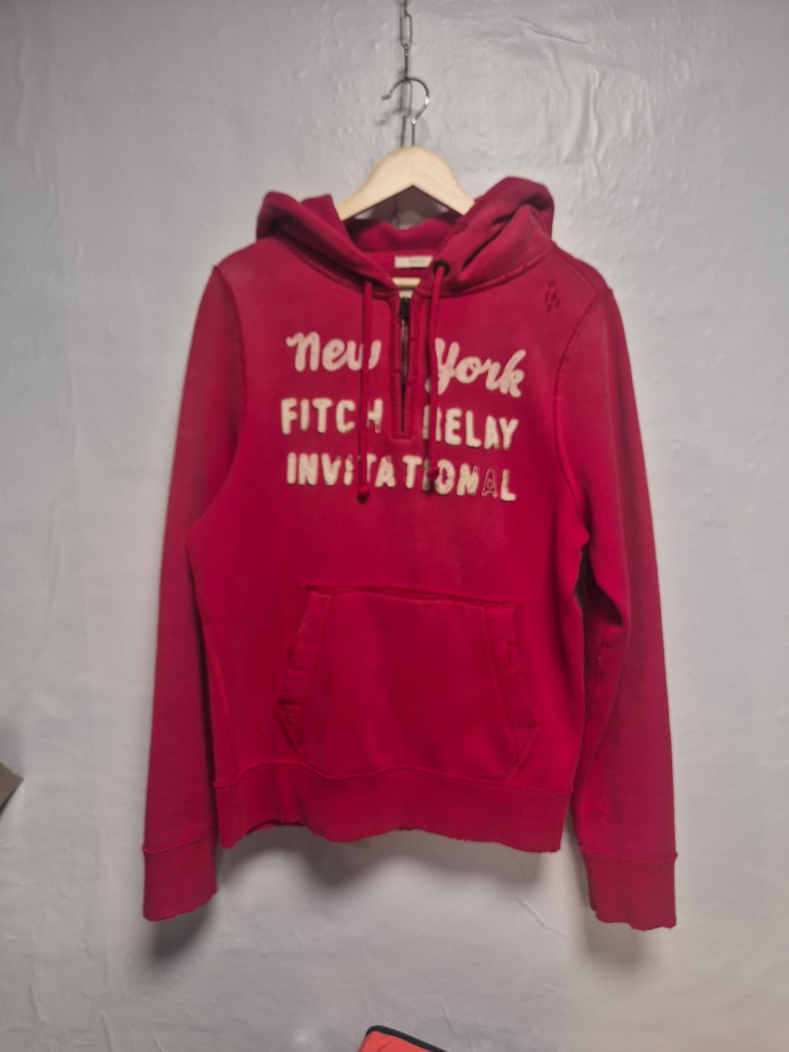 아베크롬비 Y2K 올드스쿨 레드 반집업 후드티 L사이즈(상태A급) 상품이미지1
