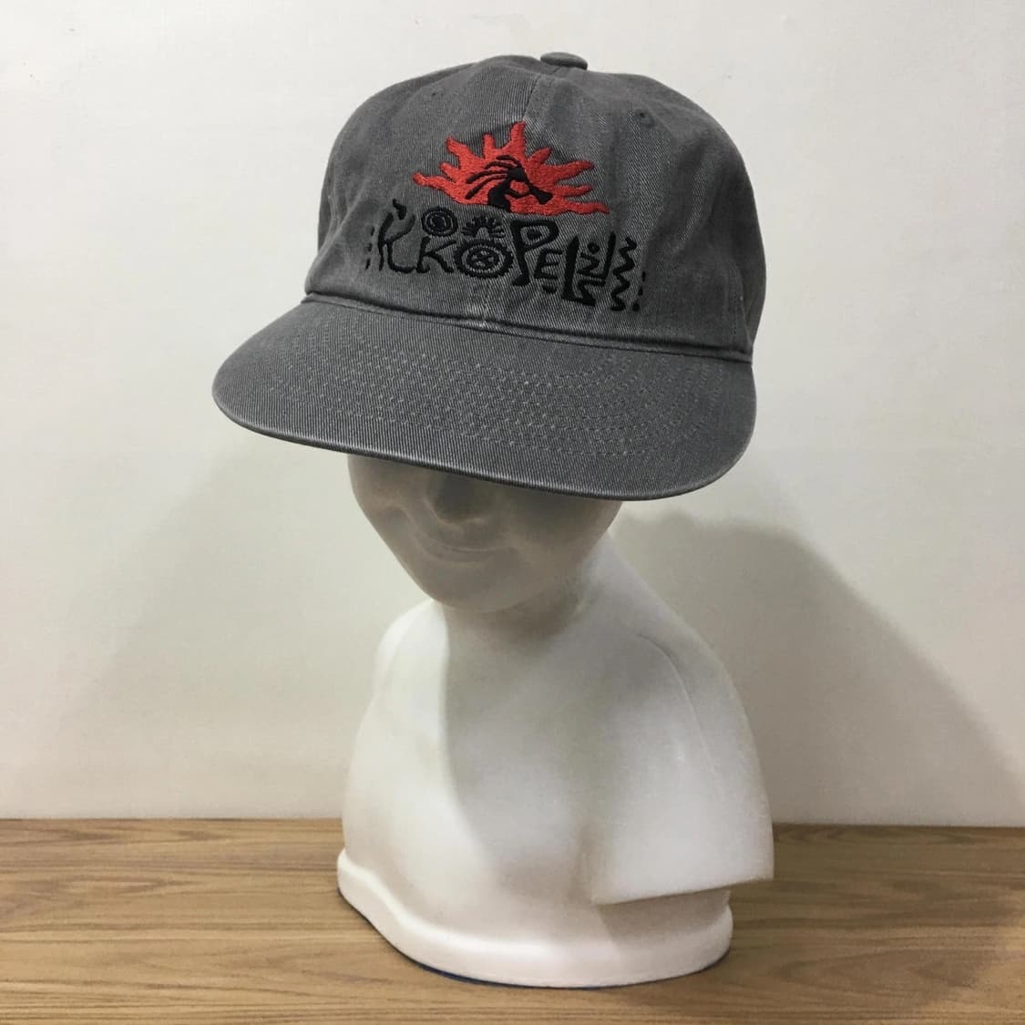 마스컴퍼니x해칭룸 코코펠리 볼캡 (차콜) 상품이미지3