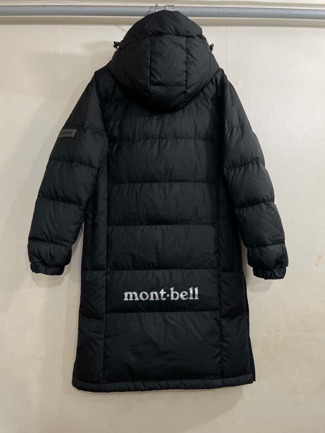 [새상품] 몽벨 덕다운 롱 푸퍼 파카 자켓 롱패딩 블랙 상품이미지4