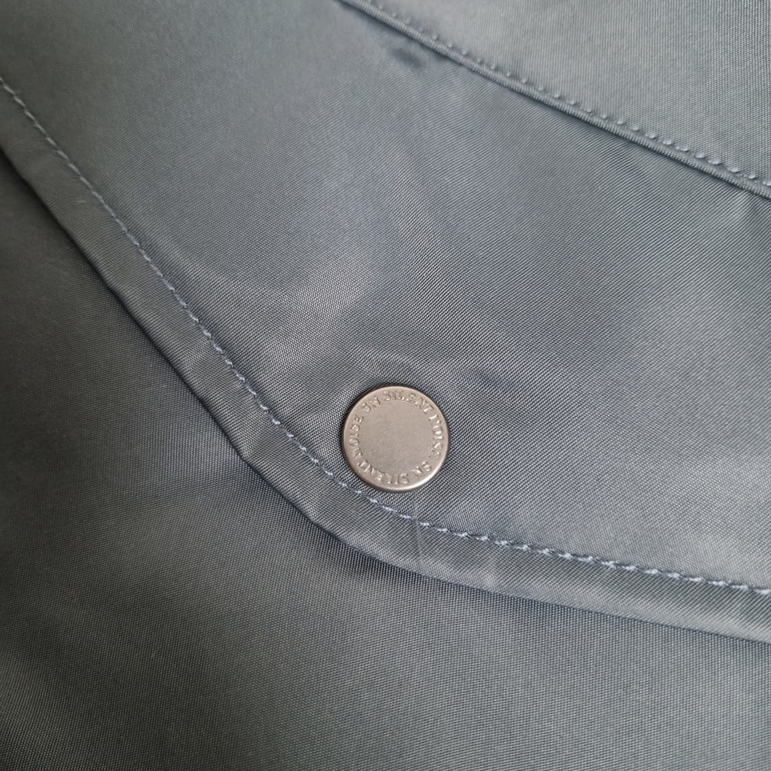 [M] 새상품 GU × 언더커버 콜라보 MA-1 항공 점퍼 리버시블 패딩 상품이미지4