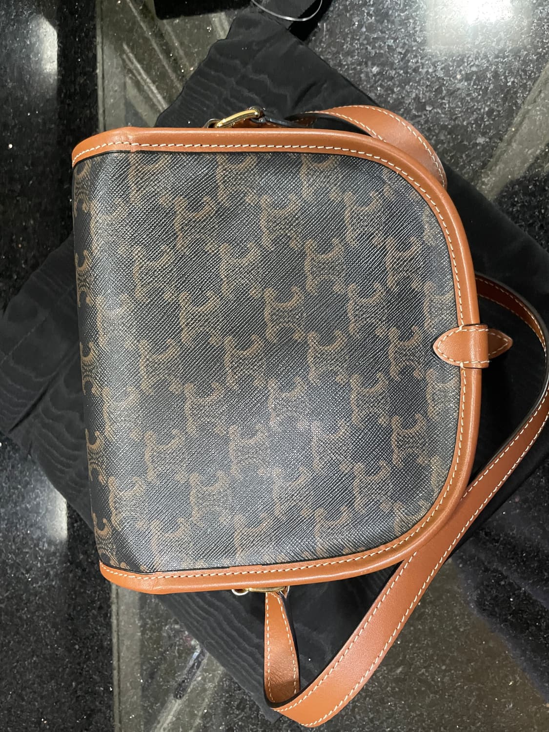 셀린느 풀코백 미디엄 상품이미지2