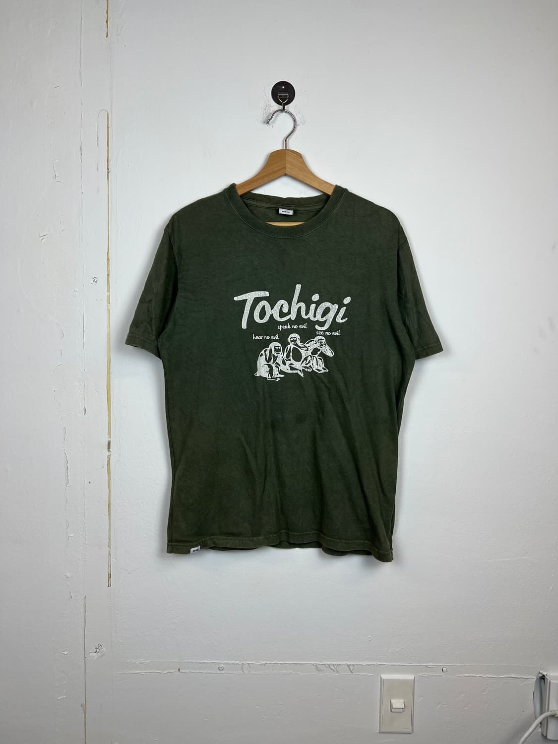 T210 에드윈 올리브색 프린팅 티셔츠 M 상품이미지1