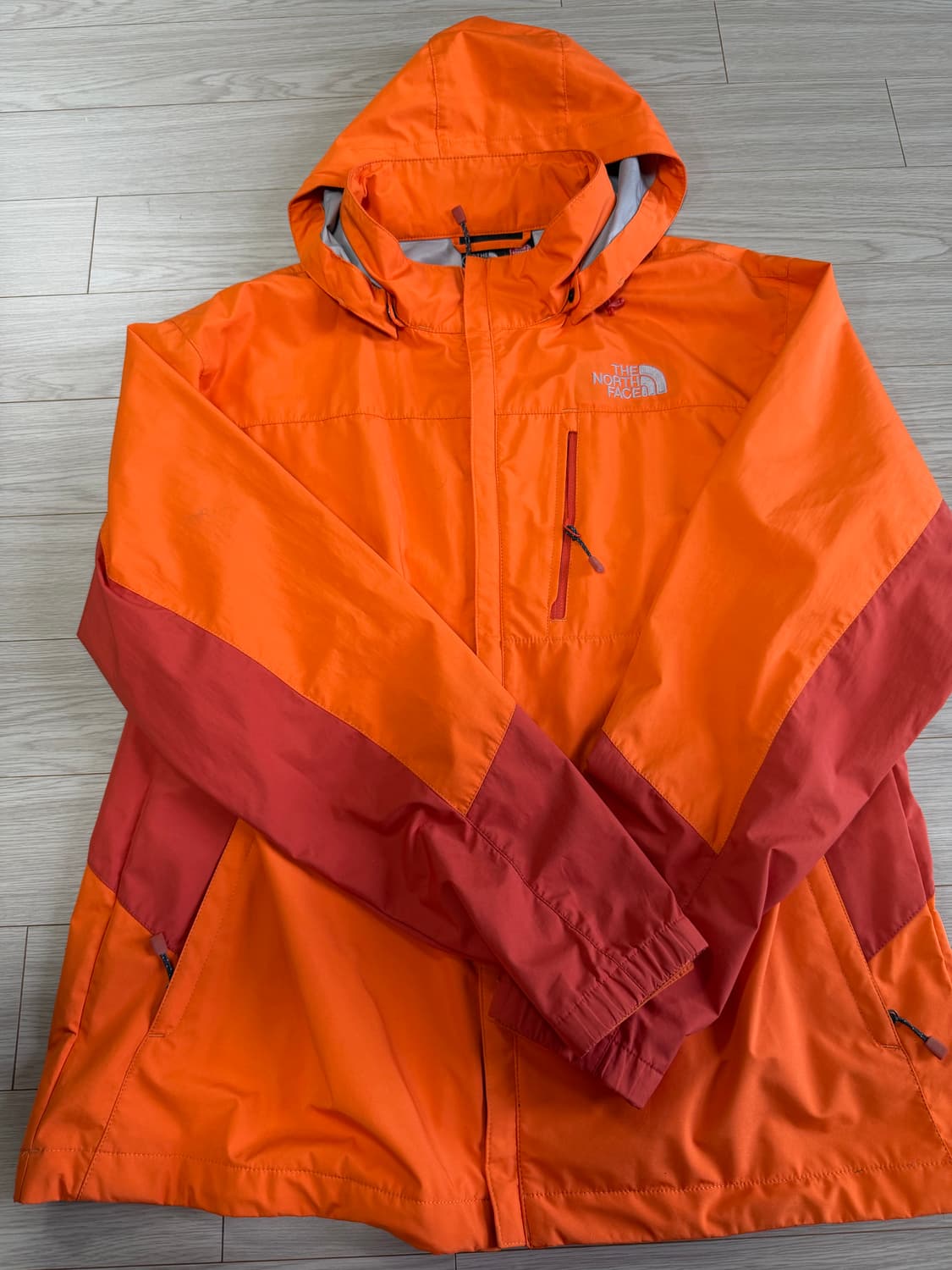 노스페이스 바람막이 100 상품이미지2