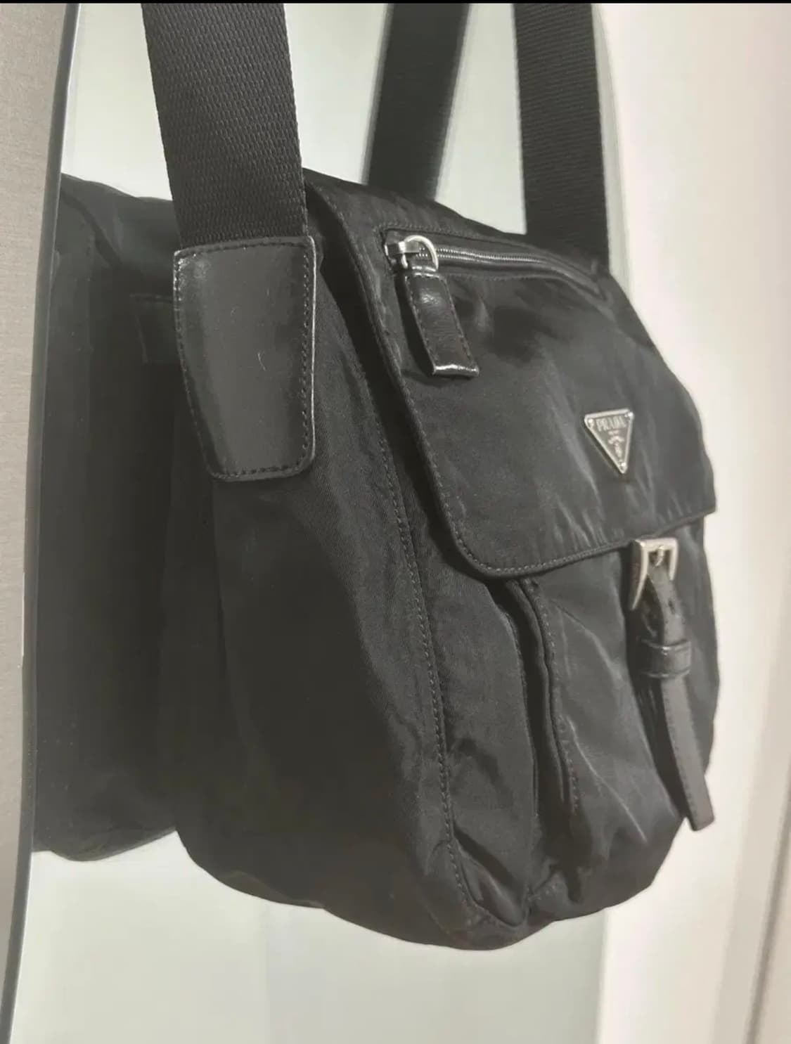 정품 프라다 포코노 나일론 크로스백 주우재백 메신저백 상품이미지3