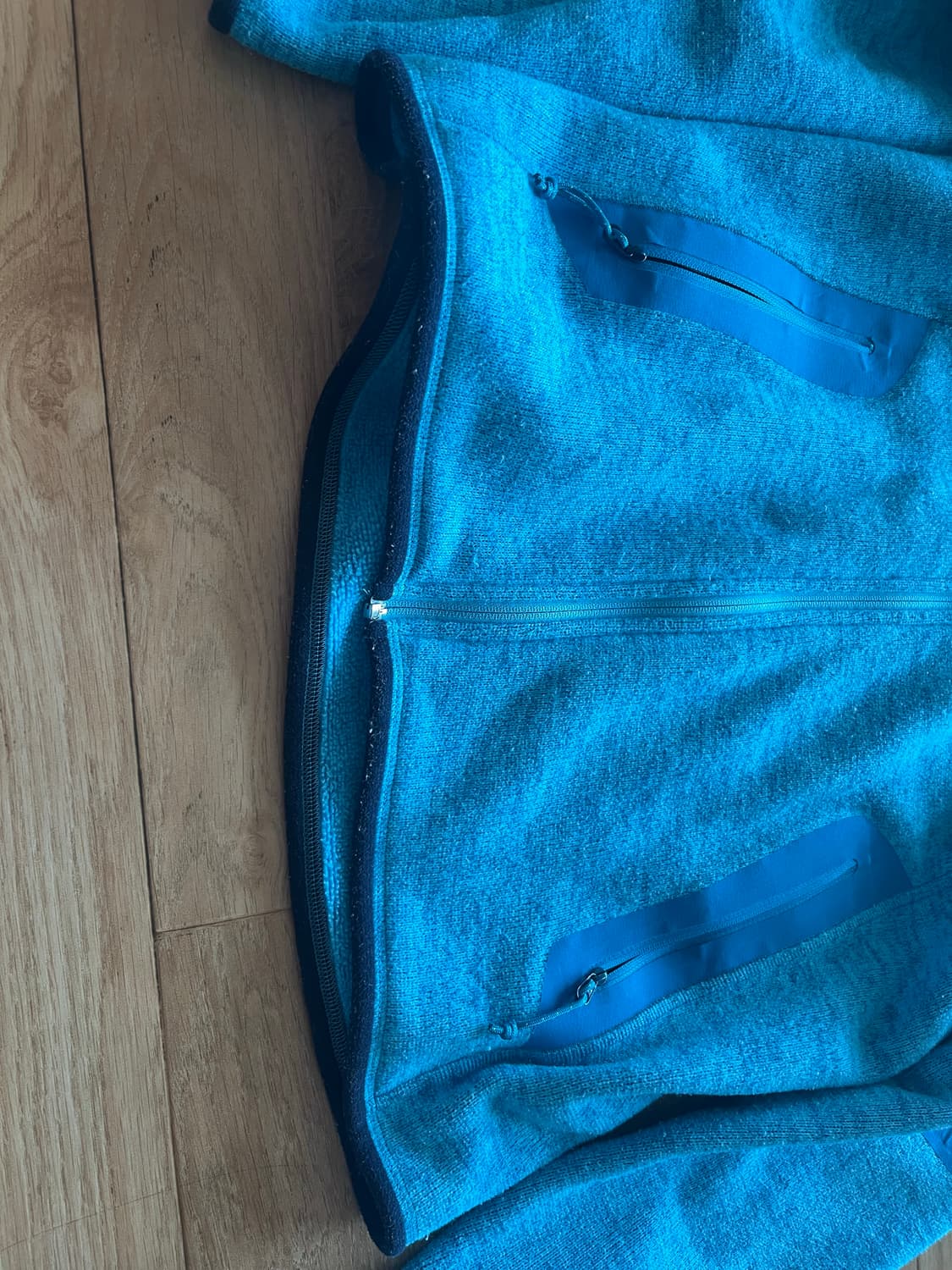 아크테릭스 집업 상품이미지2