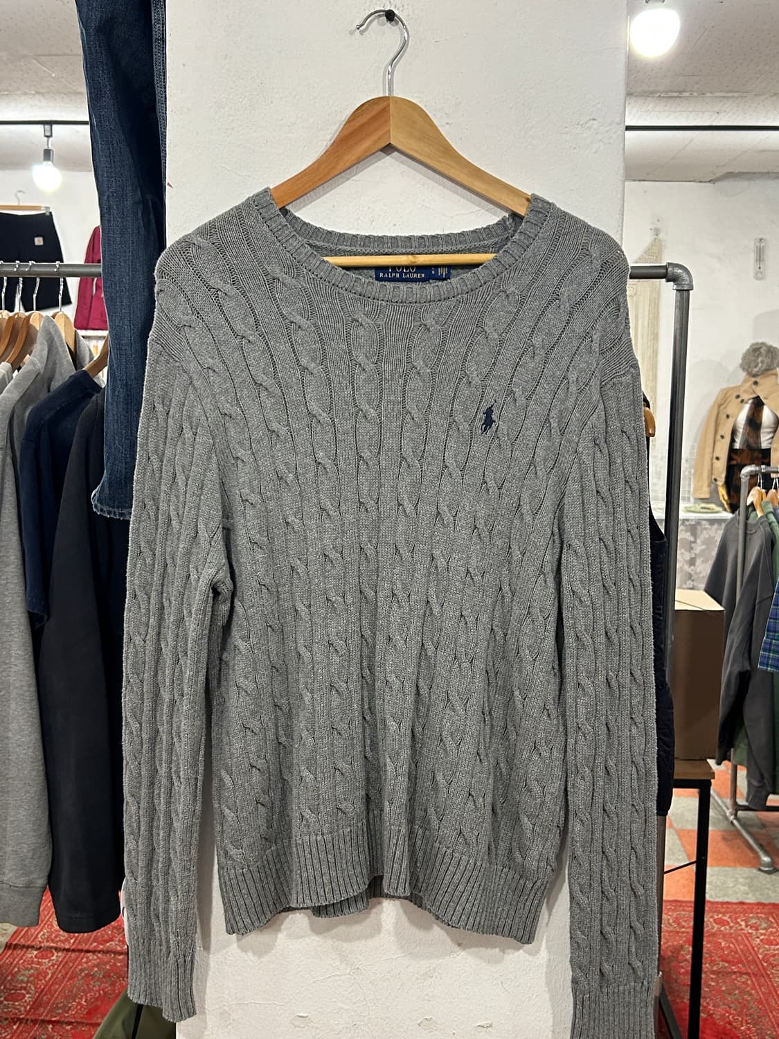 폴로니트 상품이미지2