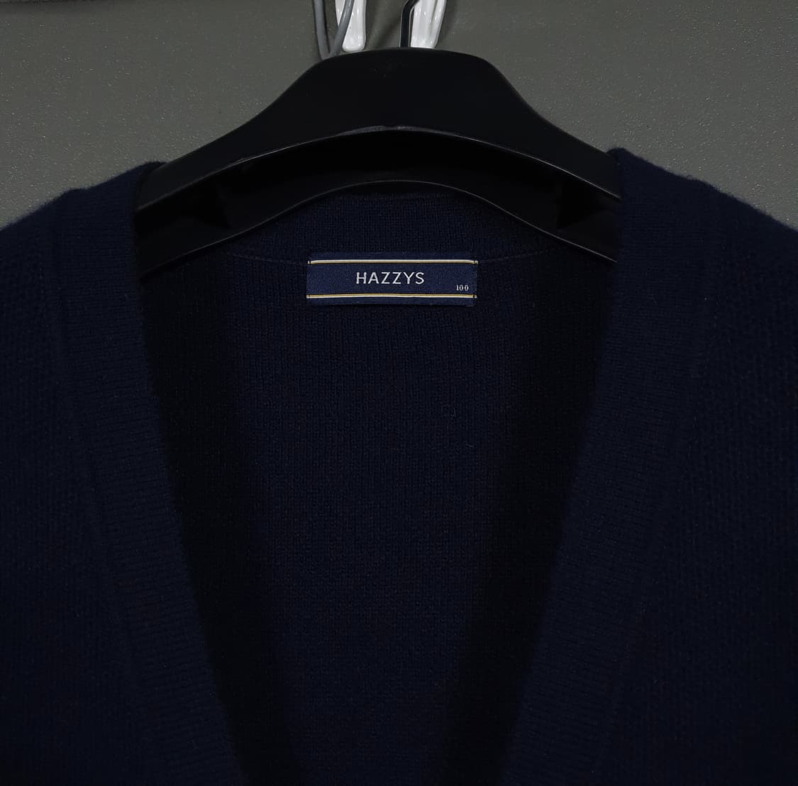 L) 헤지스 신형 22FW 다크네이비 울 모 캐시미어 니트 스웨터 가디건 상품이미지6