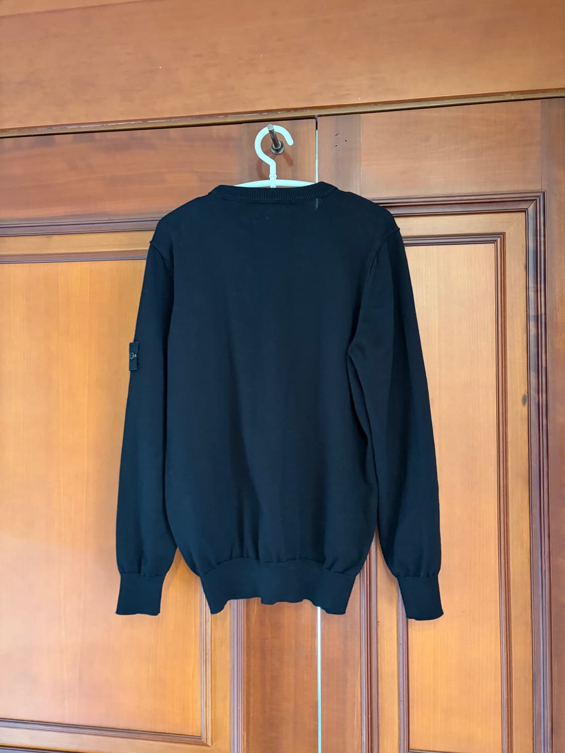 스톤아일랜드 블랙 니트 상품이미지2