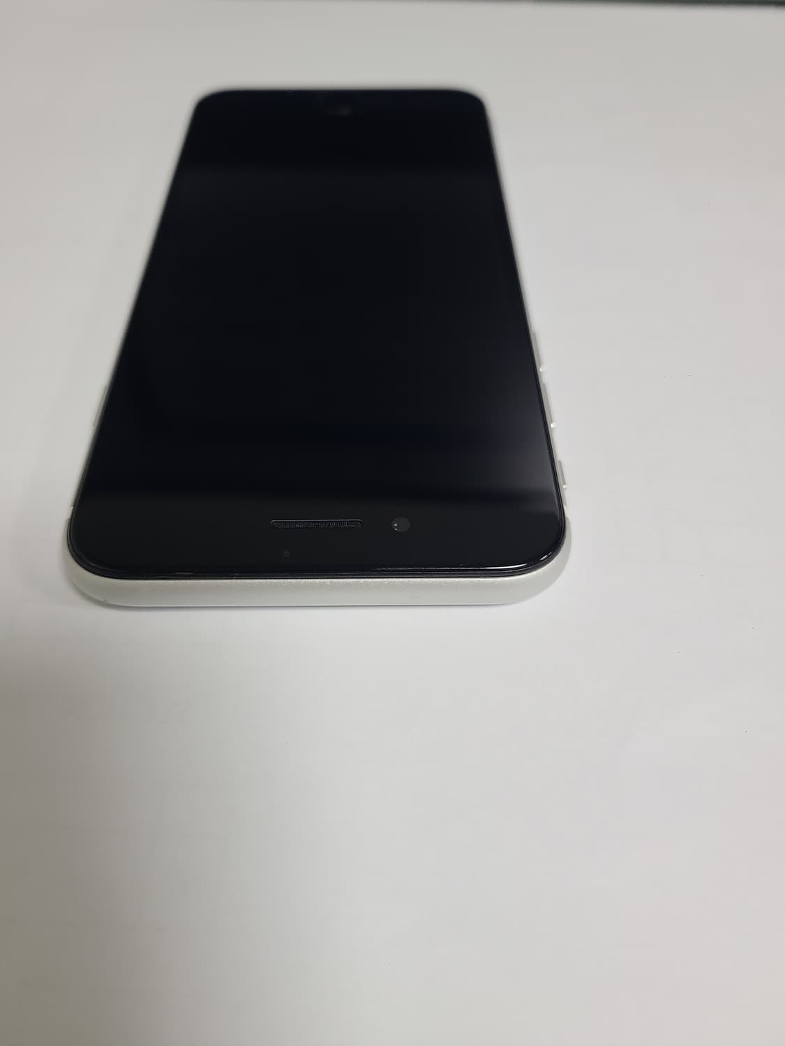 아이폰se2 화이트 64g 배터리89 상품이미지2