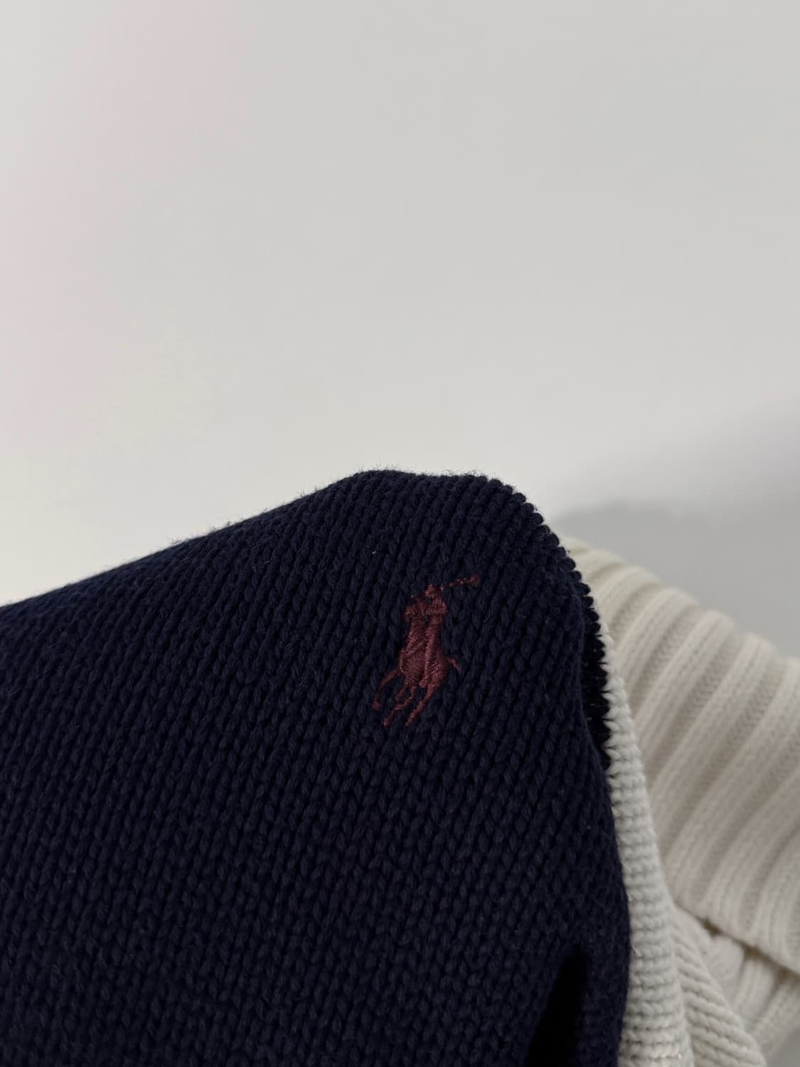 폴로 랄프로렌 루즈핏 00‘s 화이트 코튼 배색 폴라 니트  상품이미지3