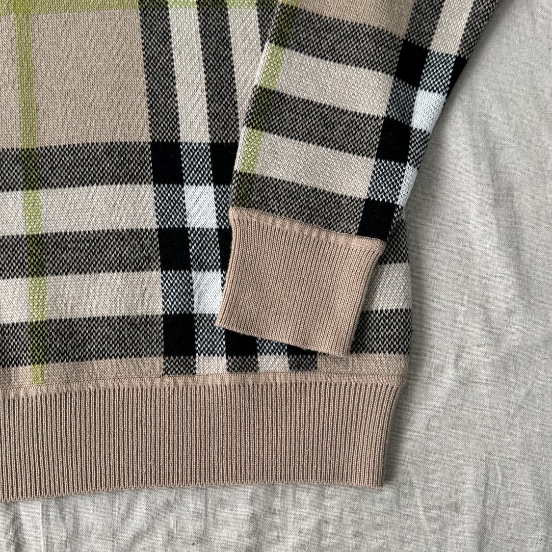  버버리 캐시미어 자카드 신형 체크니트 S(100~105) 상품이미지3