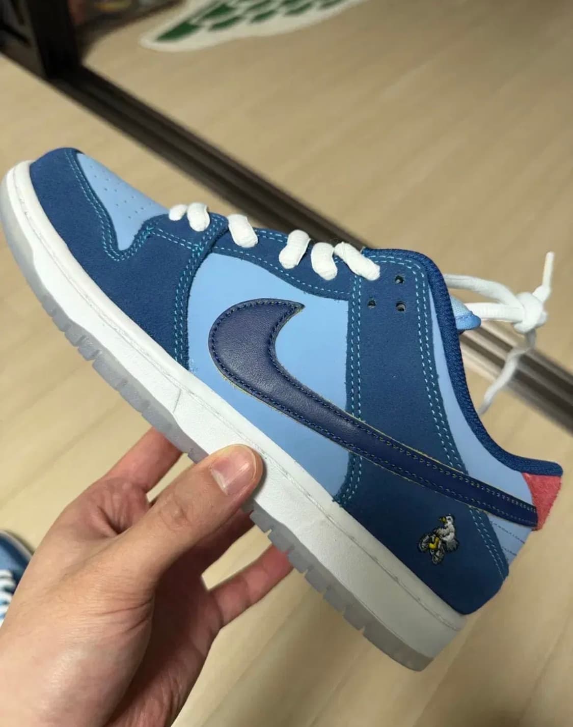 (260)나이키 x 와이 쏘 새드? SB 덩크 로우 프로 코스탈 블루 상품이미지4