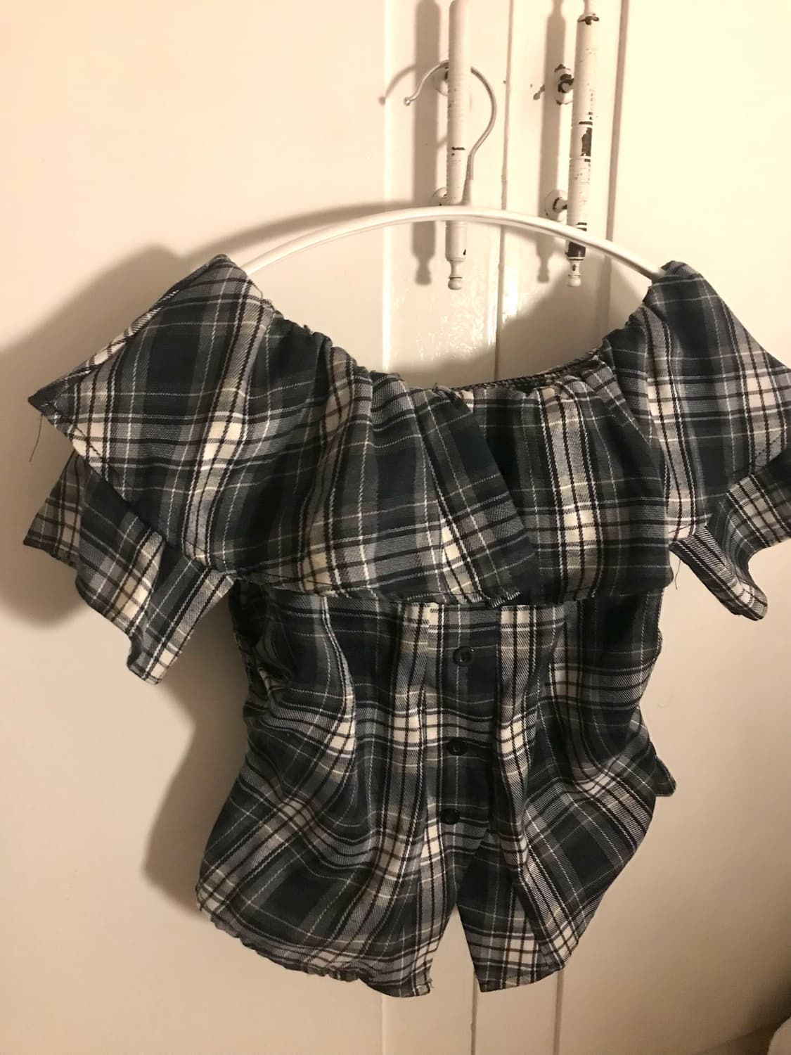 네이비 체크 오프숄더 셔츠 상품이미지2