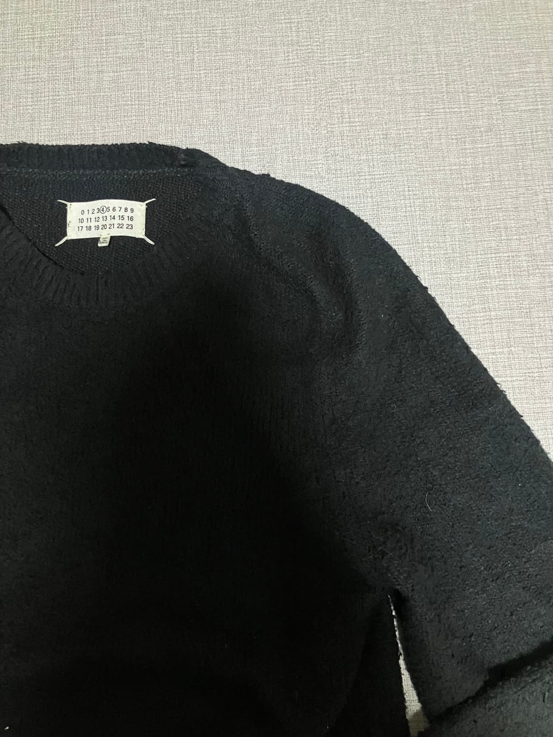 Margiela 메종마르지엘라 모헤어 라운드넥 니트스웨터 백화점판 상품이미지3