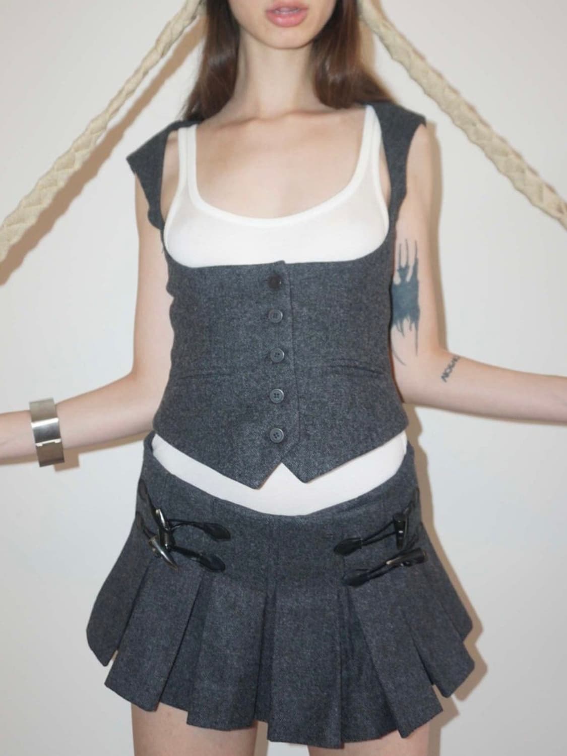 [급처] 스컬프터 제니 치마 울 마이크로 랩 스커트 상품이미지2