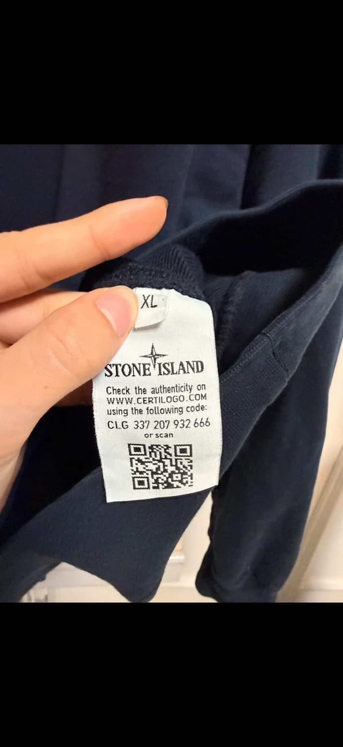 스톤아일랜드 맨투맨 네이비XL팝니다 상품이미지3