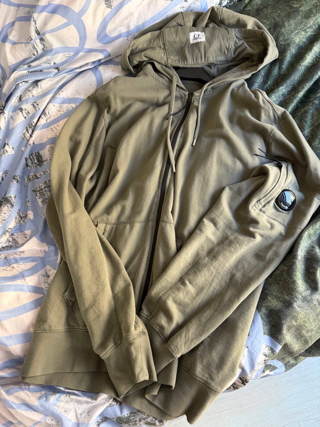 Cp컴퍼니 후드집업 카키 XL (100) 상품이미지1