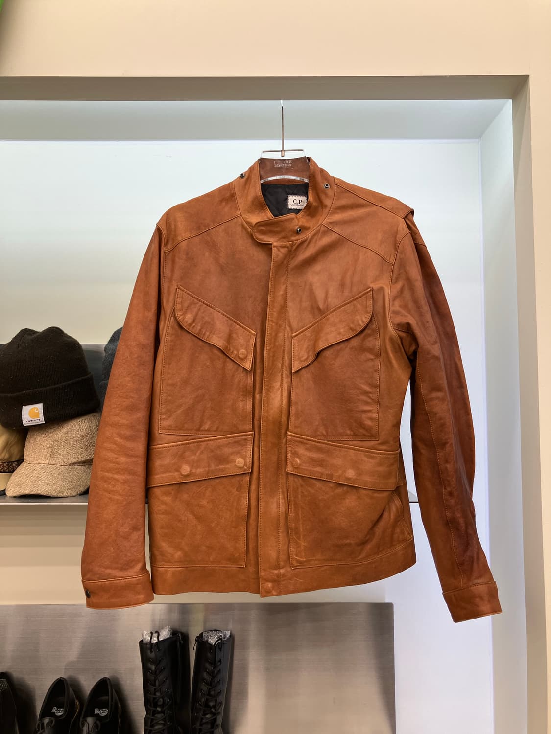 CP company 레더 블루종 브라운 상품이미지1