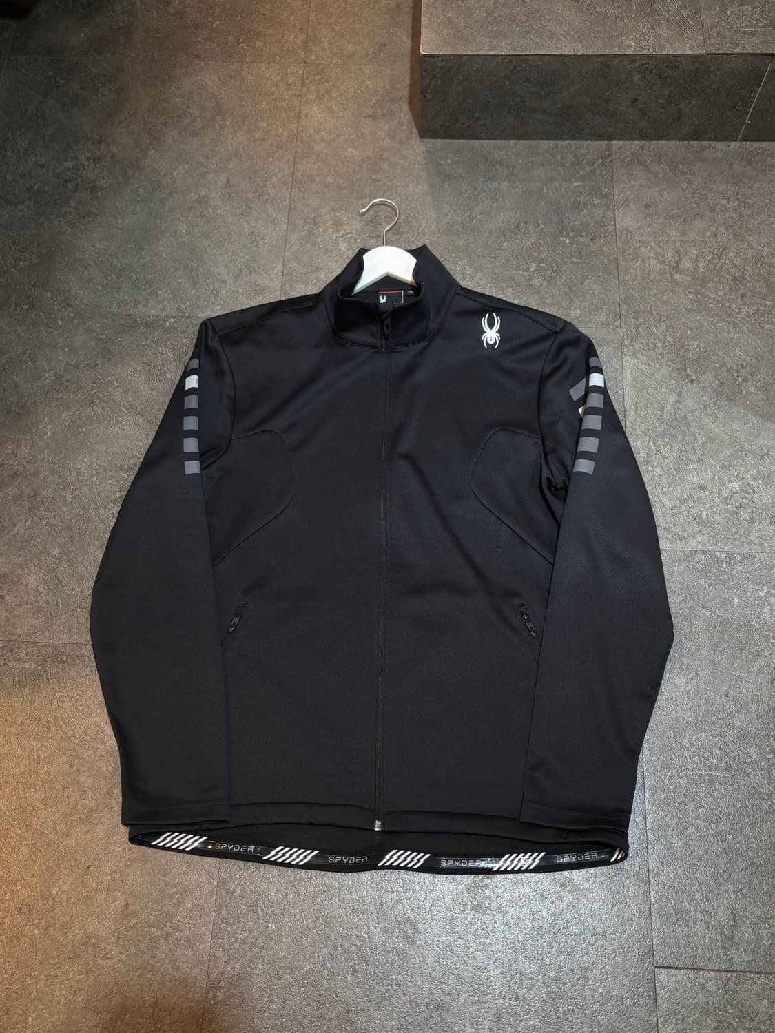 스파이더 트레이닝 집업 져지 110사이즈 상품이미지2