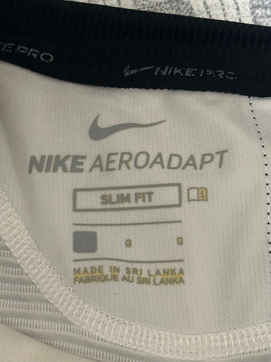 [L] 나이키 프로 에어로어댑트 슬림핏 화이트 축구 농구 헬스 상품이미지3