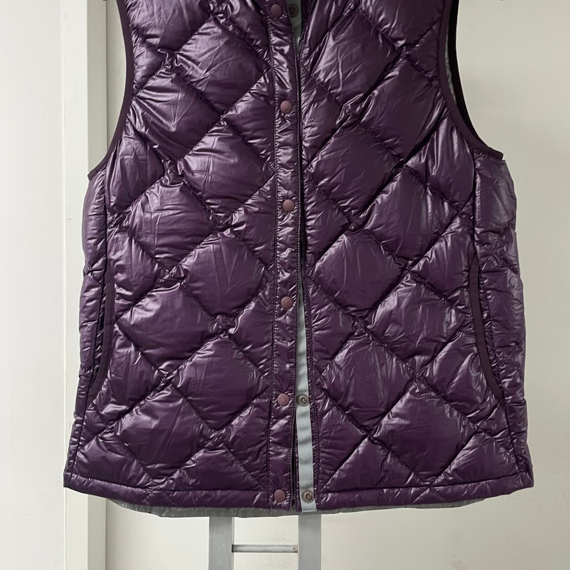 몽벨 패딩 조끼 M 상품이미지3