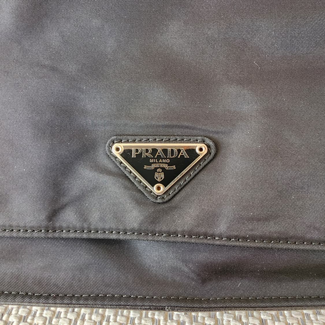 상태양호 프라다 나일론 × 나파가죽 콤비 스퀘어 크로스백 숄더백 상품이미지2