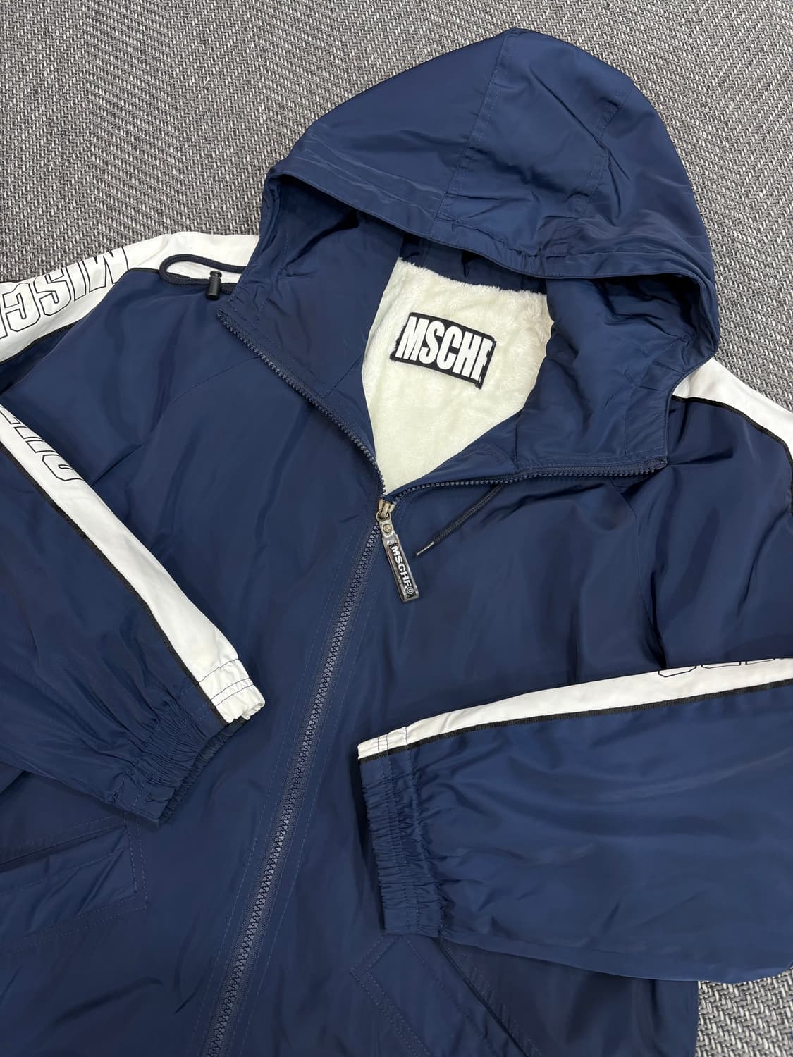 미스치프 롱 퍼 점퍼 네이비 상품이미지4