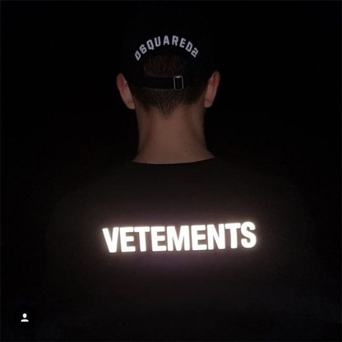 18 vetements  STAFF 티셔츠 상품이미지1