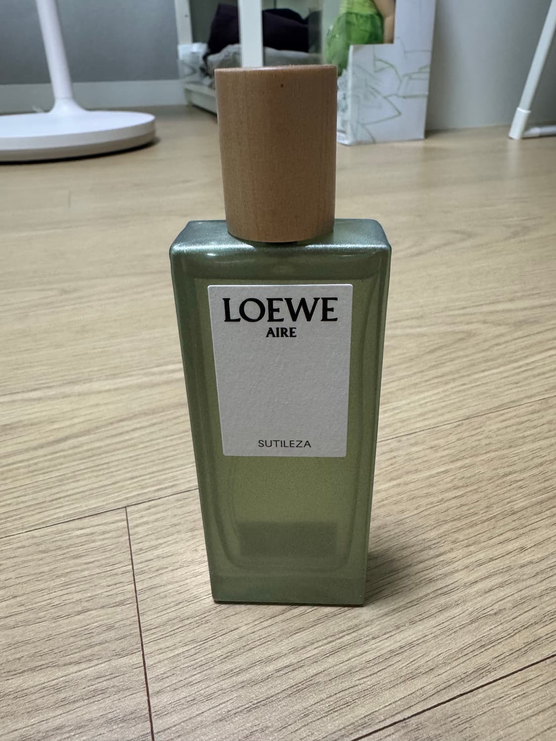 로에베 아이레 수틸레사 오 드 뚜왈렛 상품이미지1