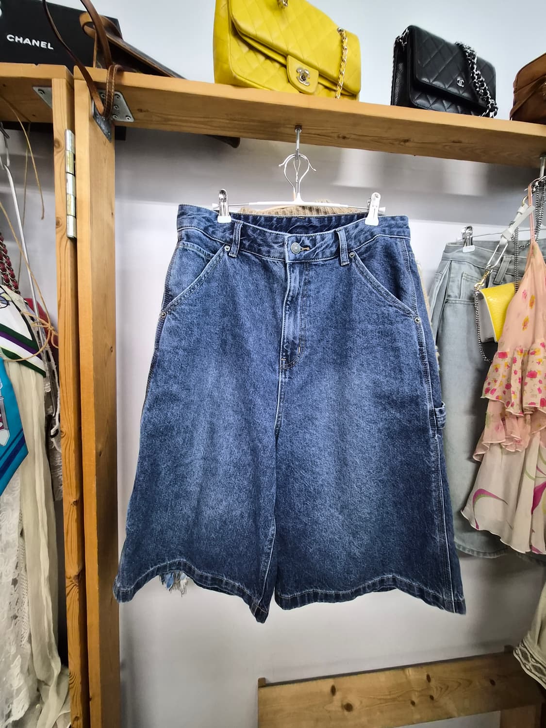 COS 프린지 트위드 니트 가디건 . 카고데님  버뮤다팬츠 상품이미지7