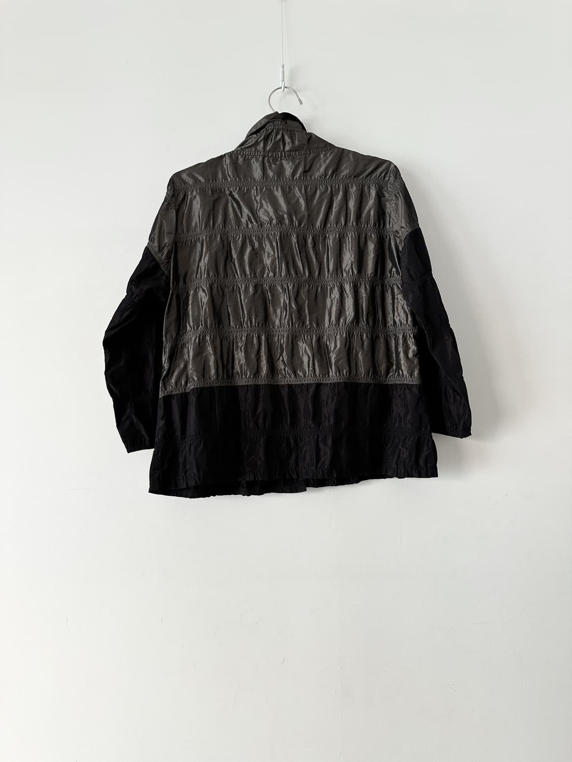 Glossy gradient queen jacket 상품이미지3