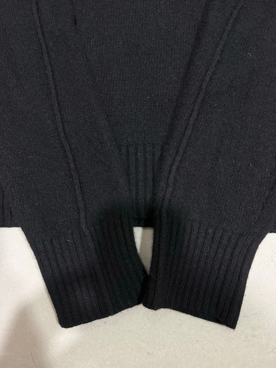 [당일출고,L사이즈] 스톤아일랜드 램스울 반집업 니트 상품이미지3