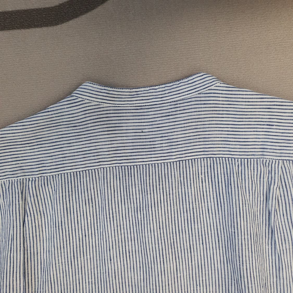 유니클로 마100 헨리넥 셔츠 남자95 상품이미지6