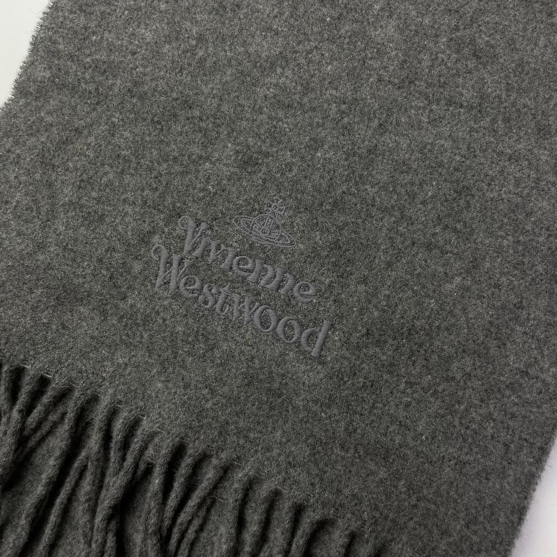 Vivienne Westwood 비비안웨스트우드 머플러 상품이미지3