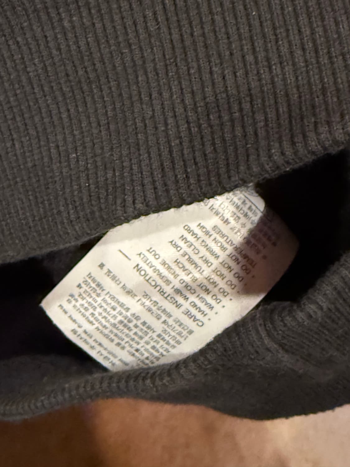 나이스고스트클럽 블랙 맨투맨 상품이미지4