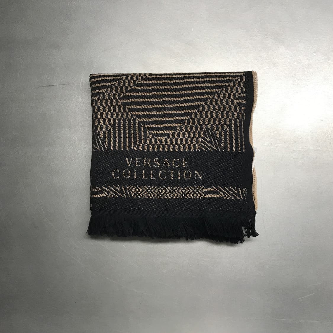 베르사체 메두사 머플러 브라운 상품이미지2