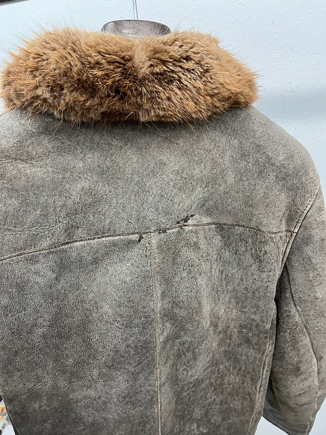 100) 랑방 양털 무스탕 코트  상품이미지3