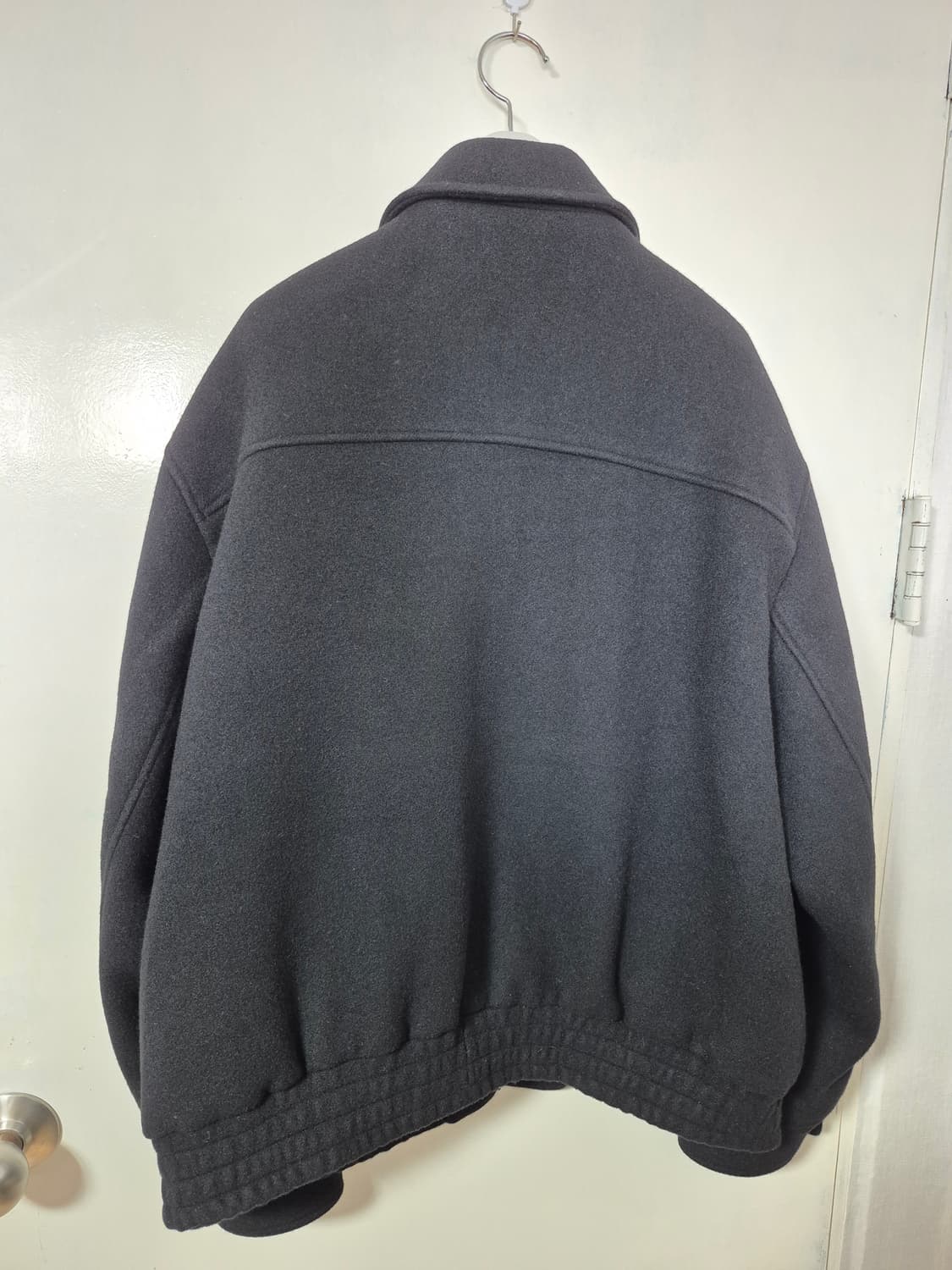 어나더오피스 Volume Blouson (Black) 상품이미지6