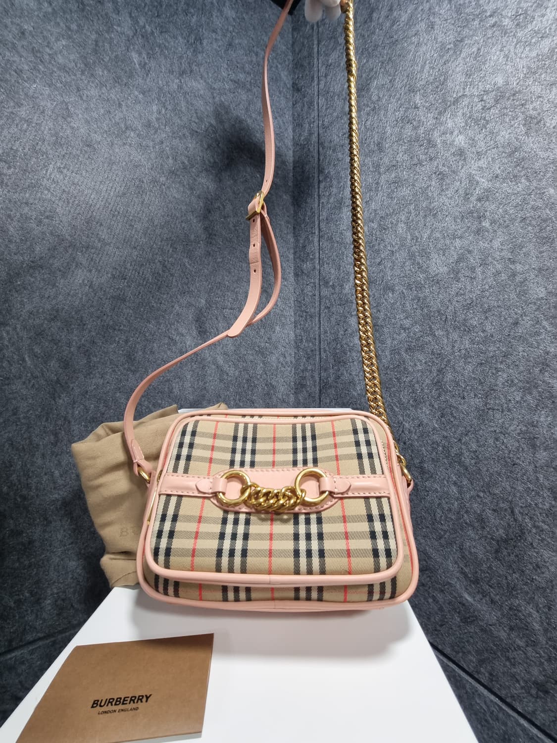 버버리 빈티지 체크 코튼 핑크 링크 체인 카메라백 상품이미지1
