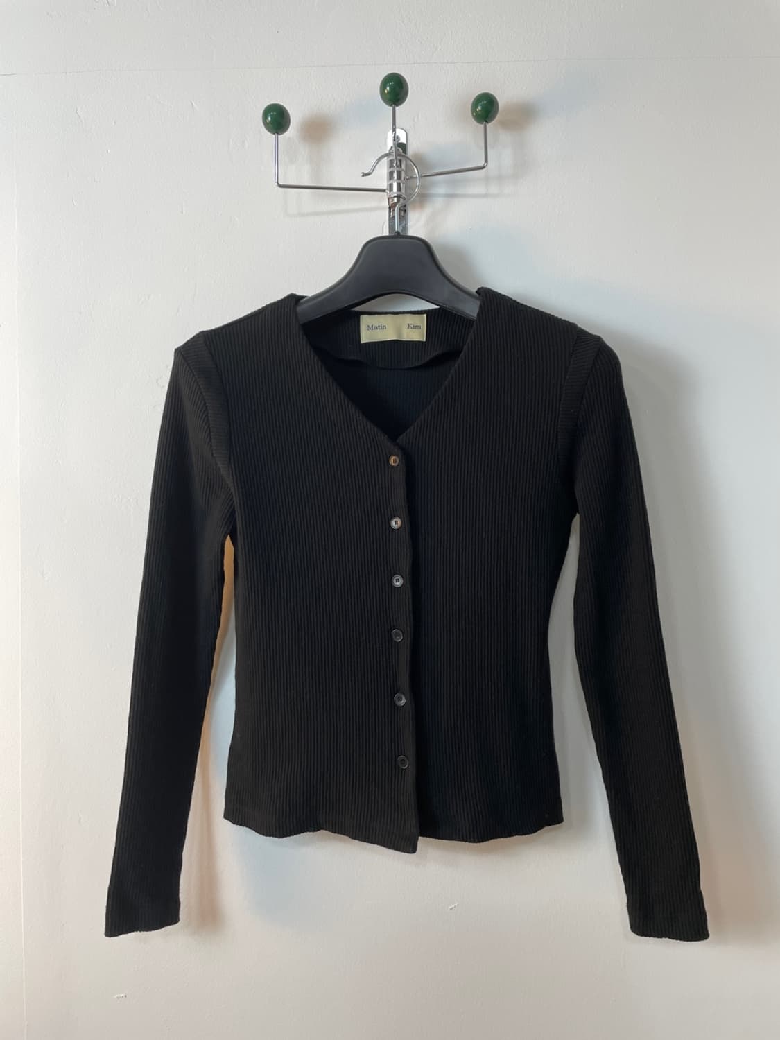 마뗑킴 리브드 슬림 가디건  상품이미지1