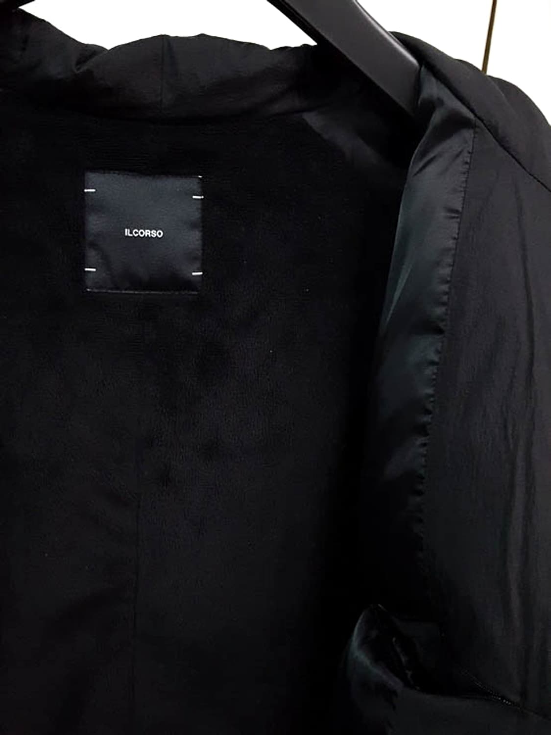 일꼬르소 남성 볼륨 퍼 오버핏 구스다운 패딩 블랙 상품이미지7